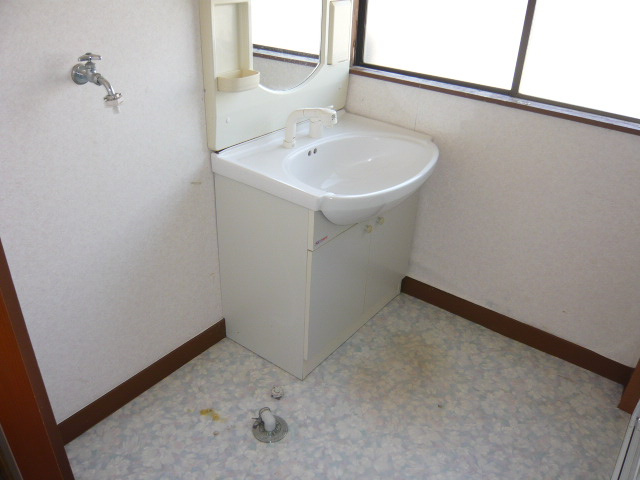 長崎　売り住宅の独立洗面台