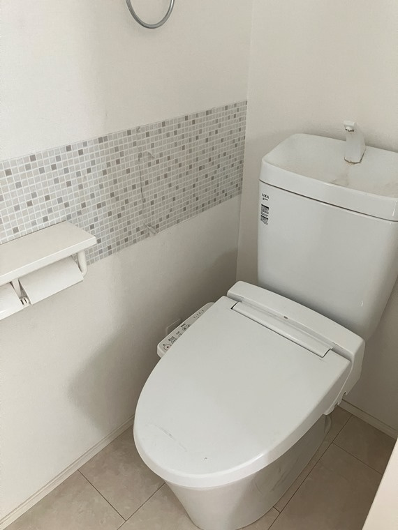 上小町戸建のトイレ|シンプルで使いやすいトイレです