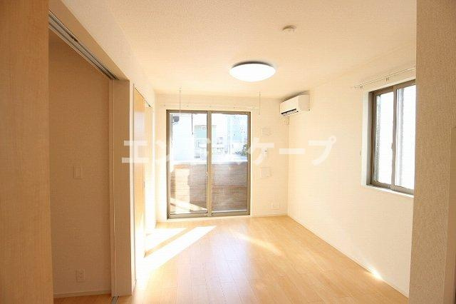 メゾン　ファミールⅠの居間・リビング|高崎、前橋のお部屋探しはエンドスケープまで！お客様の理想お聞かせ下さい♪