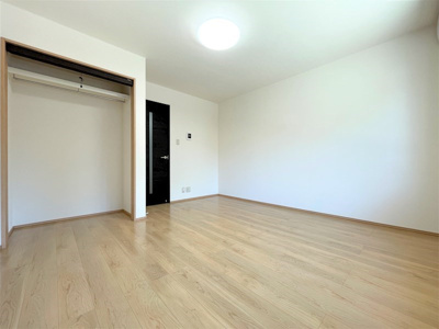 【寝室】 | プリオール