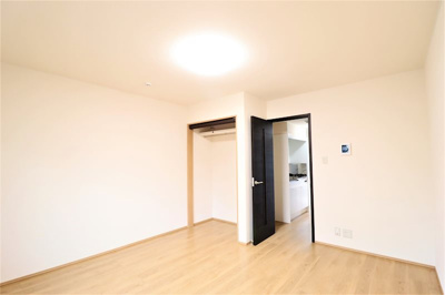 【内装】 | プリオール