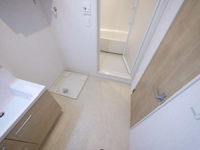 クレールシャトーの洗面所|コンパクトで使いやすい洗面所