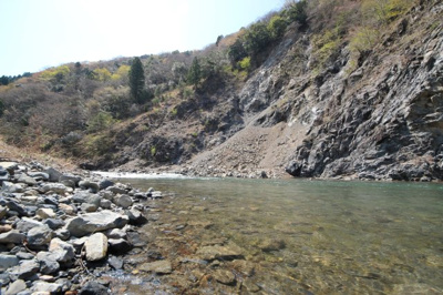 【周辺】 | 大津市葛川細川町67　売土地 | 敷地から眼の前の河川（安曇川上流）