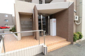 【エントランス】