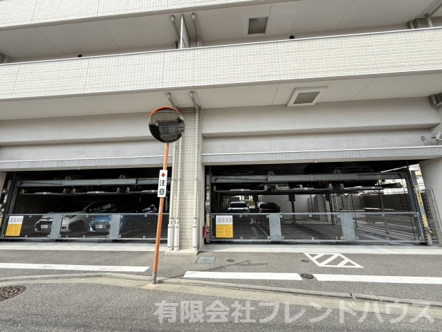 【駐車場】 | コンツェルトパーク東霞