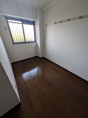 【寝室】 | オークウッド1