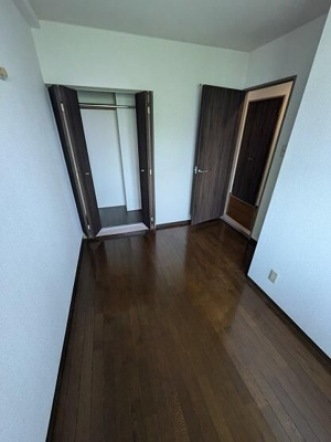 【寝室】 | オークウッド1