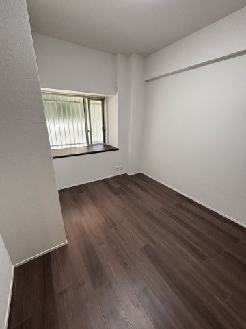 【洋室】グランドメゾン朝比奈 