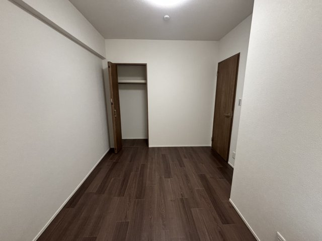 【洋室】グランドメゾン朝比奈 