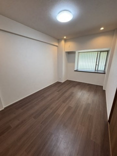 【洋室】グランドメゾン朝比奈 