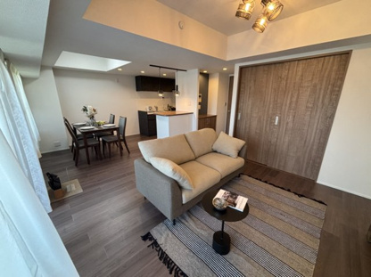 【居間・リビング】グランドメゾン朝比奈 