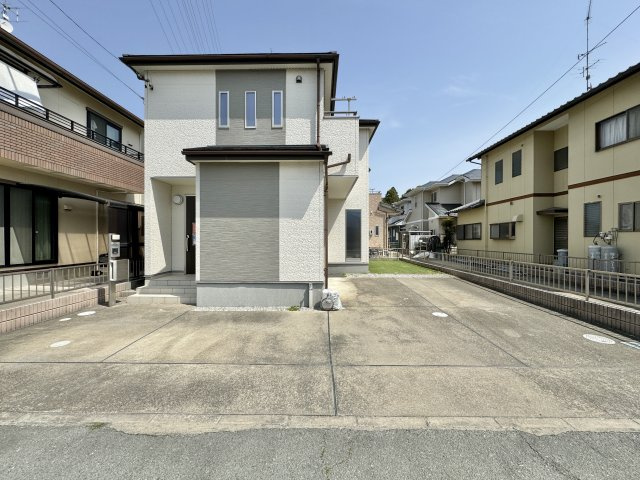 中央区北島町の駐車場|周辺は車の往来が少ない環境！ゆとりを持ってお車の出入庫がしていただけます！