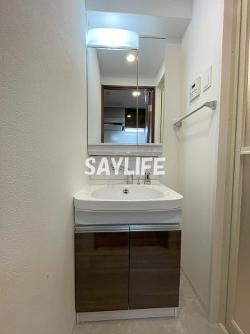 AELL OSAKA EASTの洗面所