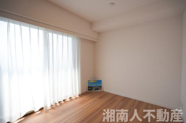 シティコート鵠沼の洋室|ゆったりした洋室です