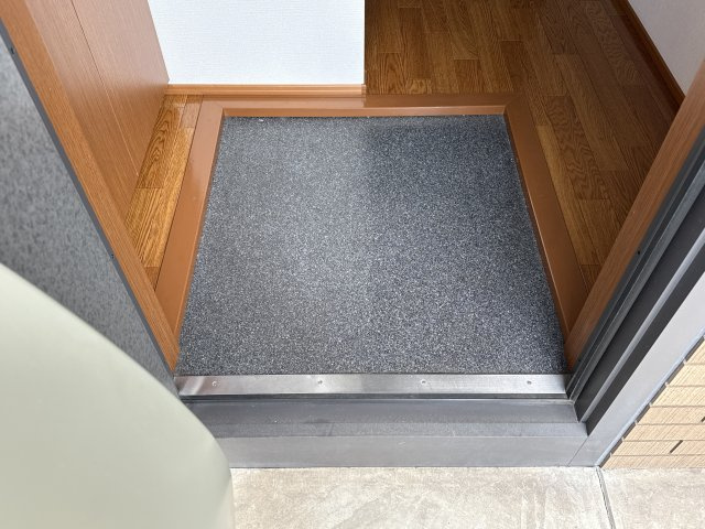 チェリーパーク・英賀保の玄関