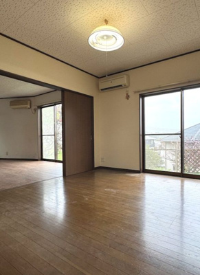 【居間・リビング】 | 市東邸