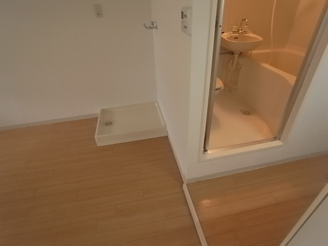 神戸市北区鈴蘭台北町３丁目の賃貸マンションの洗面所|室内洗濯パン