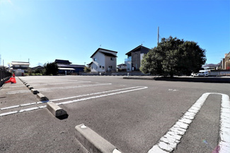 【駐車場】