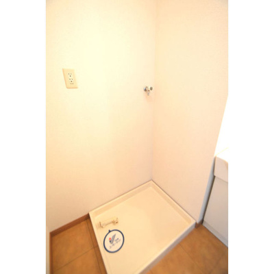 【設備】 | Y&Mシャトレマツモト | 室内洗濯機置き場