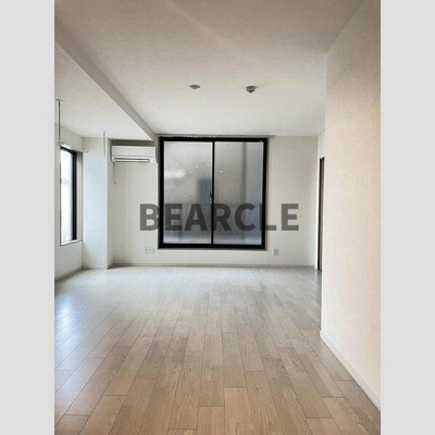 【居間・リビング】 | NAKANISHI FIRST BLD