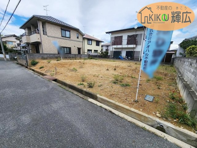 加古川市山手2丁目　土地の前面道路含む現地写真