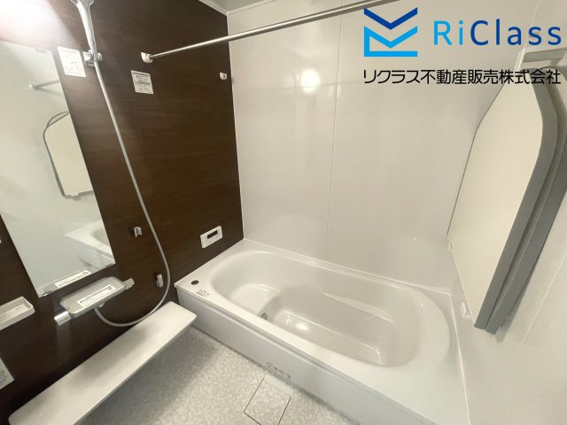 新築戸建　神戸市兵庫区吉田町1丁目の浴室|お風呂です
浴室乾燥機付きです