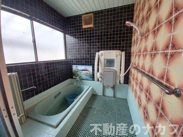 宇城市小川町新田出の中古一戸建の浴室