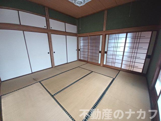 宇城市小川町新田出の中古一戸建の和室|8帖