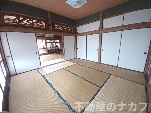 宇城市小川町新田出の中古一戸建の和室|8帖