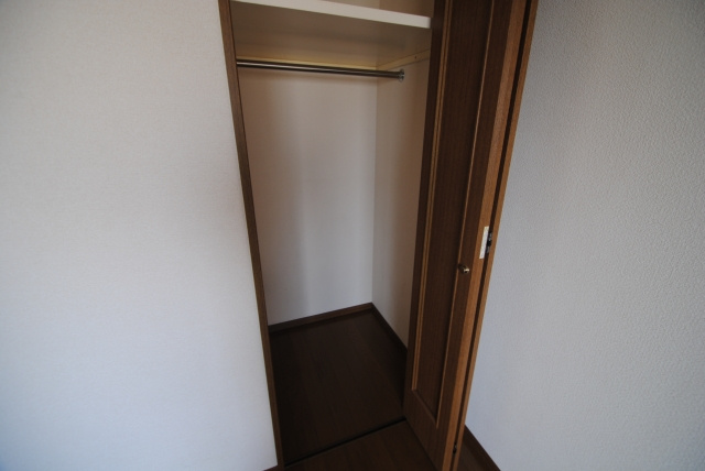 久留米市津福本町の賃貸マンションの収納