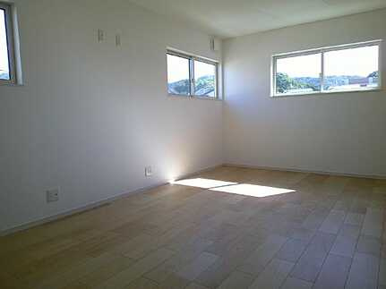 安芸郡府中町本町２丁目の洋室