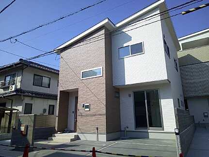 安芸郡府中町本町２丁目の外観