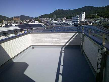 府中町本町2丁目のバルコニー