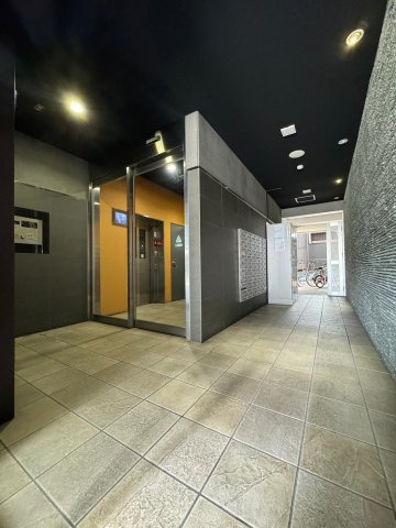 スクエア・アパートメント　名古屋市賃貸　仲介手数料無料のロビー