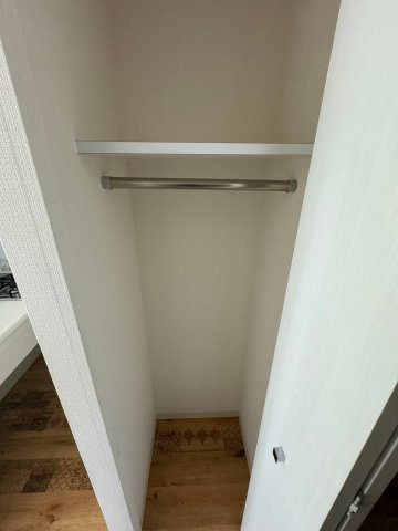スクエア・アパートメント　名古屋市賃貸　仲介手数料無料の収納|同物件別部屋