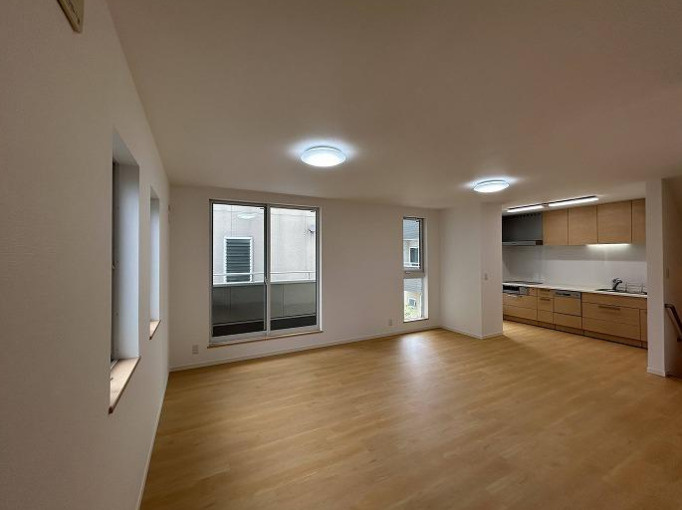 深江南町1丁目　中古戸建の居間・リビング