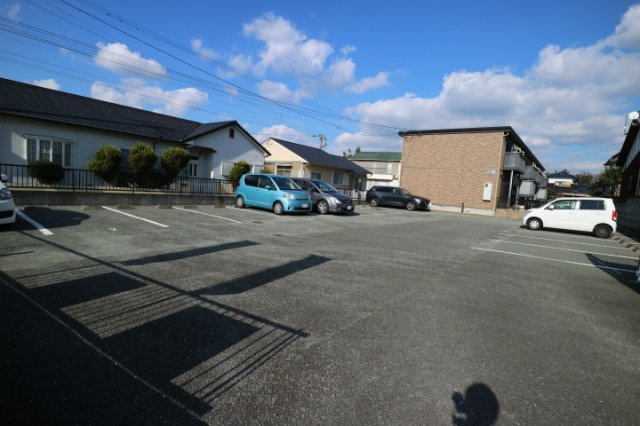 トレゾルソレーユの駐車場