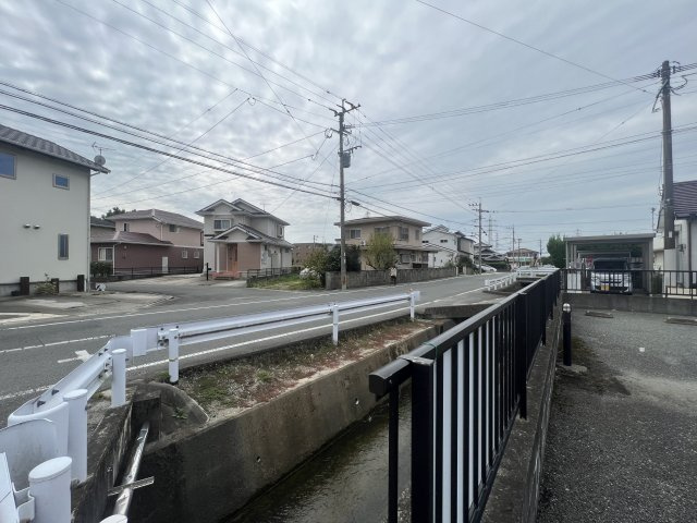 トレゾルソレーユの周辺