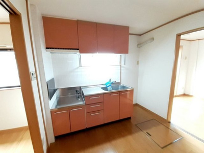【キッチン】 | フィオーレ長行西 | キッチンでお料理をお楽しみください