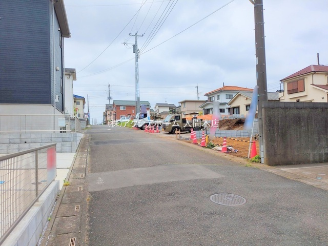 入間市三ツ木台・全3棟　新築一戸建　1号棟　～小学校近く～の外観|建築中写真（2025年5月22日撮影）