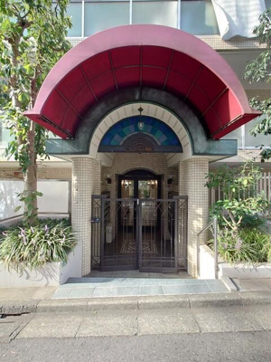 【エントランス】 | マノワール小滝園