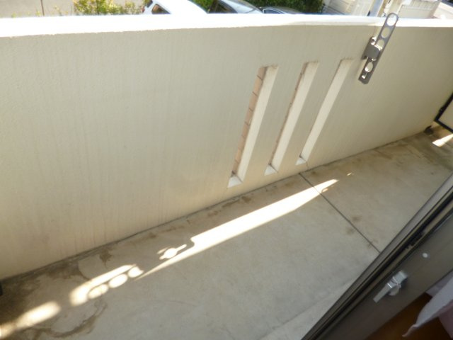 ブリリアント真壁のバルコニー