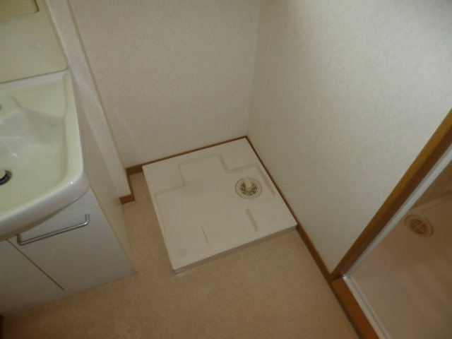 ブリリアント真壁のその他|洗濯機置き場