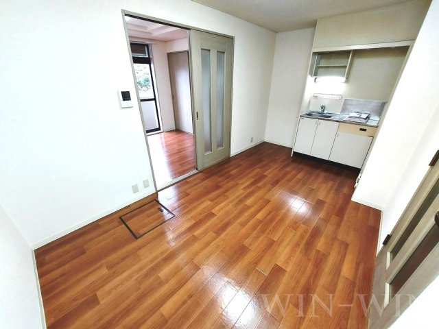 シティハイツ中浜の居間・リビング|イメージ（同建物内別部屋の写真です）
