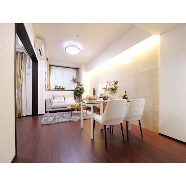 プレジオ長田の居間・リビング