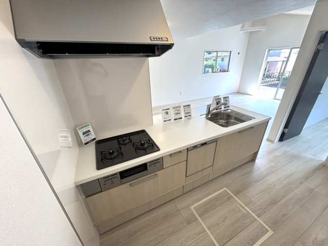 北葛飾郡松伏町　ゆめみ野東3丁目　新築戸建　全1棟のキッチン|使いやすいキッチンです