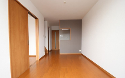 【居間・リビング】 | ビオス広川B棟 | おしゃれな居間です