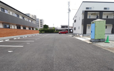 【駐車場】 | ビオス広川B棟 | 駐車スペースもあります