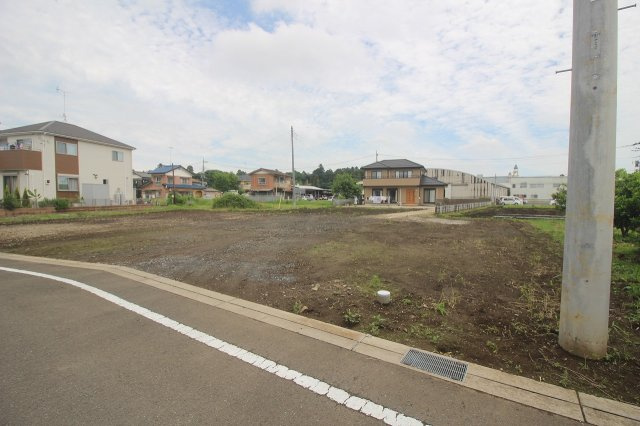 小山市粟宮　全3区画の外観|分譲地南側より（2025年6月撮影）
