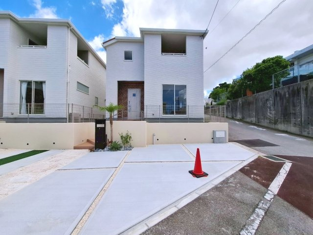 リーブルガーデン北谷町桑江　2号棟の外観|外観です